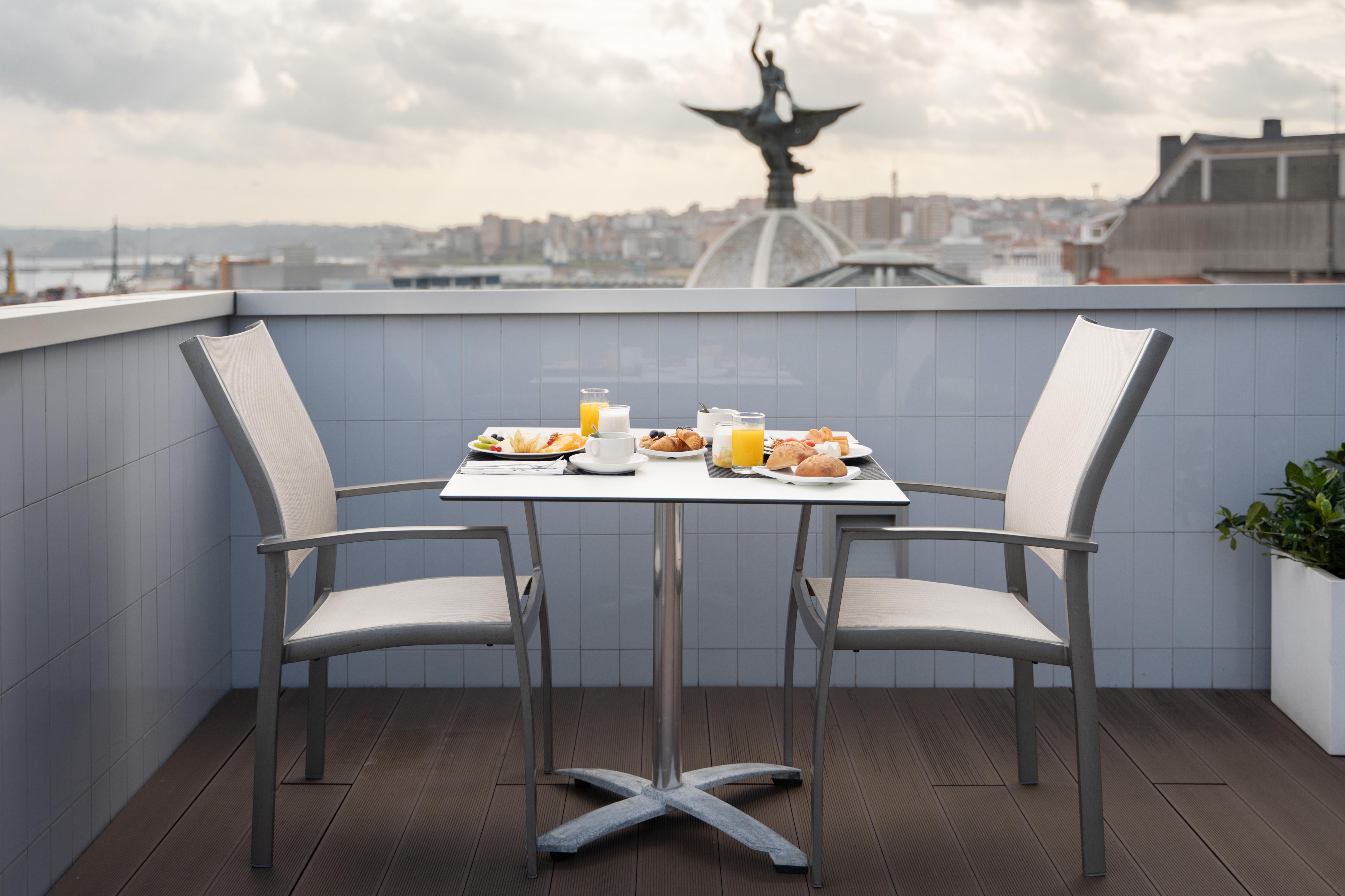 Eurostars Blue Coruna آكورونيا المظهر الخارجي الصورة